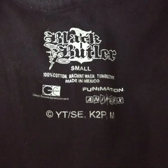 Black Butler Womens Small Black Anime Couple Short Sleeve Graphic Shirt Manga - Picture 5 of 5